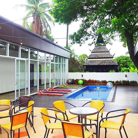 Mercy Hostel Chiang Rai Exteriör bild