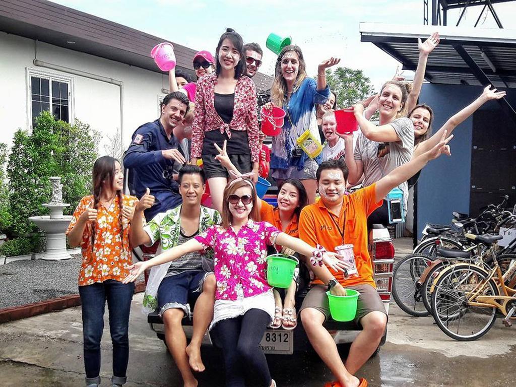 Mercy Hostel Chiang Rai Exteriör bild